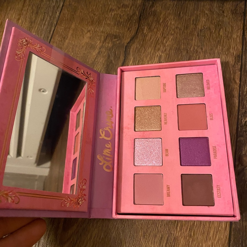 Lime Crime Venus 3 eyeshadow